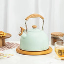 Chaleira Inox com Alça de Madeira e Apito para Fogão 2,5l Lenogue