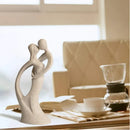 Escultura de Casal em Arenito Natural Feita à Mão para Sala Lenogue