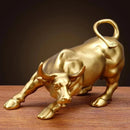 Estátua Decorativa Touro de Wall Street Dourado em Resina Lenogue